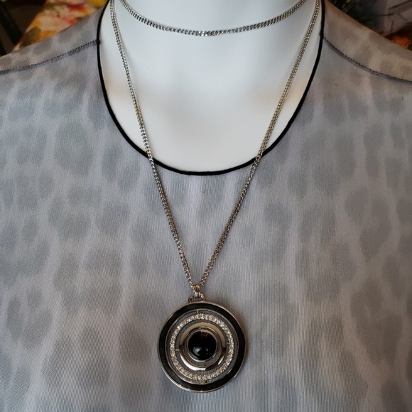 𝅺WHBM adjustable nacklace. - Picture 1 of 7